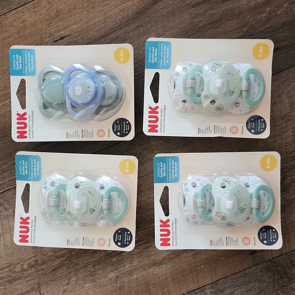 NUK Baby Pacifiers Set NWT